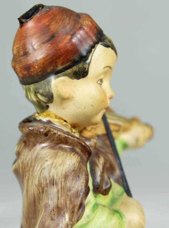 Friedel - Bavaria - Boy Playing a Violin - Hand Painted!!!!!
