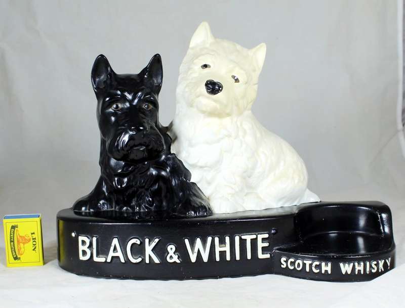 A Made in England Brentleigh Ware - Black & White Scotch Whisky Advertising Display !!!!
