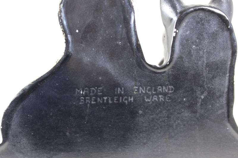A Made in England Brentleigh Ware - Black & White Scotch Whisky Advertising Display !!!!