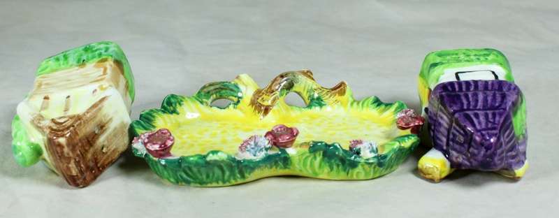 salt & pepper set  - set of houses