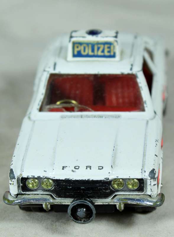CORGI TOYS - WHIZZWHEELS - FORD CORTINA GL POLIZEI - BID NOW!!!