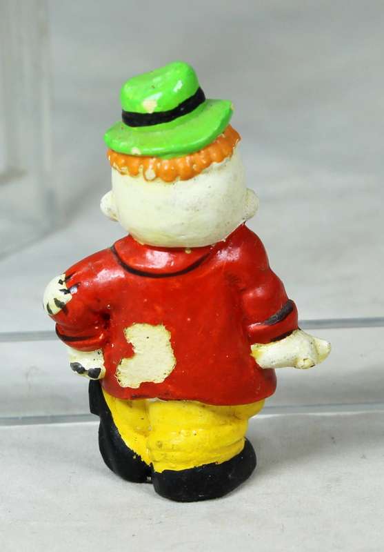 MINIATURE - CLOWN IN A RED SUIT - BID NOW!!!