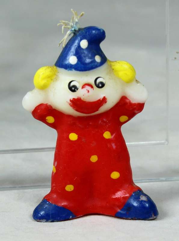 MINIATURE - CLOWN WITH A POLKA DOT JUMP SUIT & HAT - BID NOW!!!