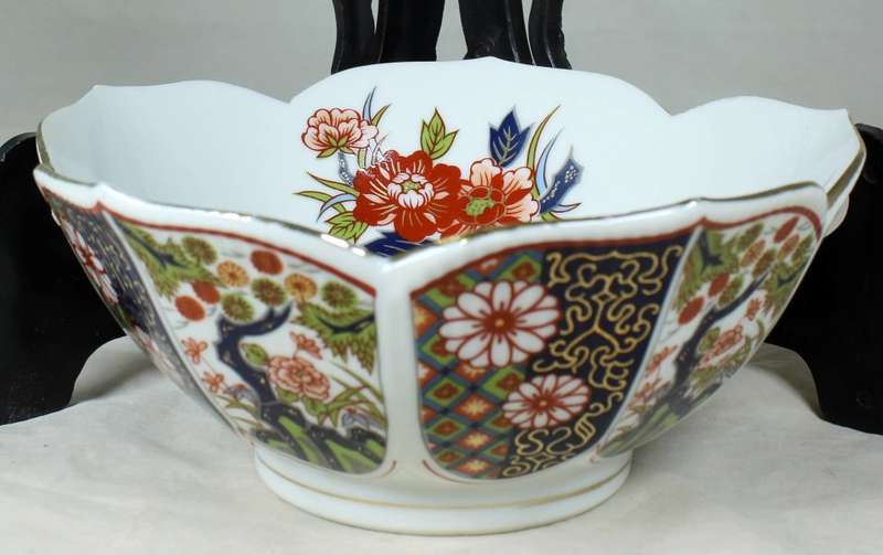 Oriental porcelain Imari bowl