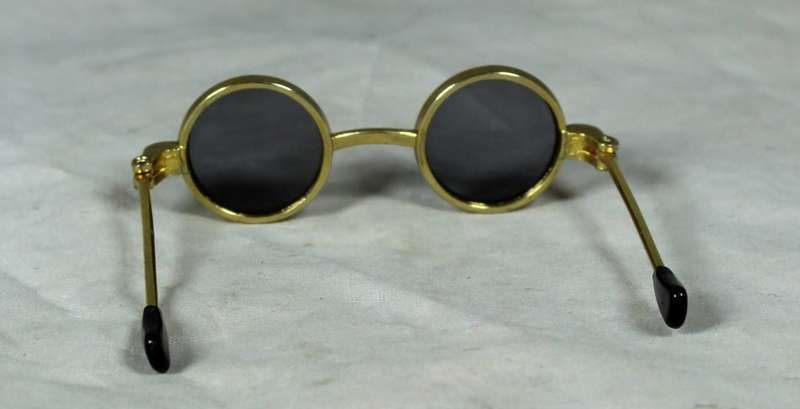 MINIATURE BRONZE - JOHN LENNON GLASSES