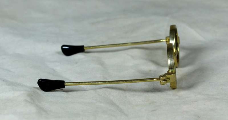 MINIATURE BRONZE - JOHN LENNON GLASSES