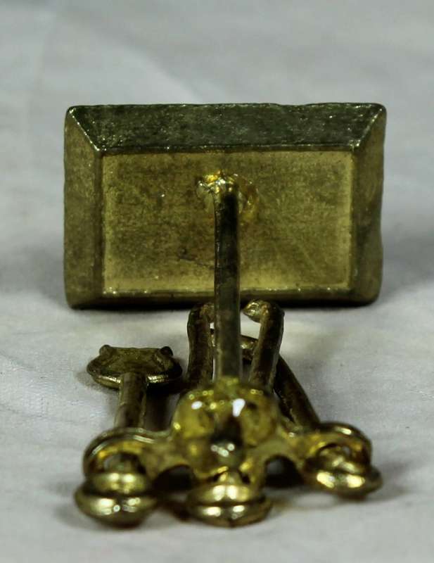 Miniature bronze cleaning set