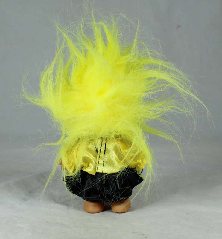RUSS TROLL DOLL MADE IN CHINA - CHEERLEADER IN BLACK  AND YELLOW - BID NOW!!!!