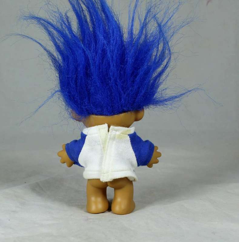 RUSS TROLL DOLL MADE IN CHINA - I LOVE GATLINBURG TSHIRT - BID NOW!!!!