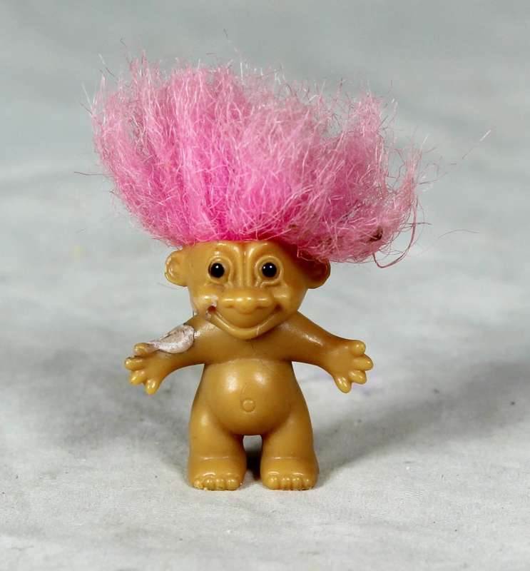 Miniature troll