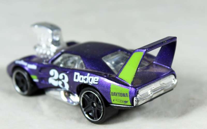 Hotwheels - '69 Dodge Daytona (2003)