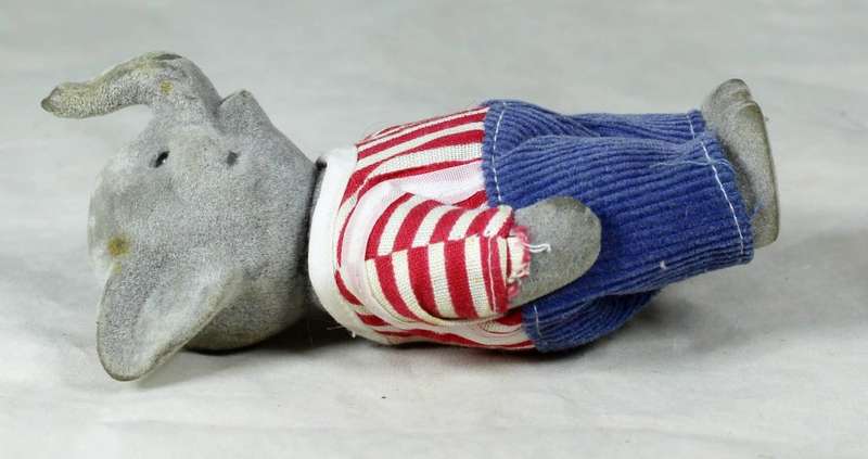 A  SMALL FURRY DADDY ELEPHANT - BID NOW!!!!