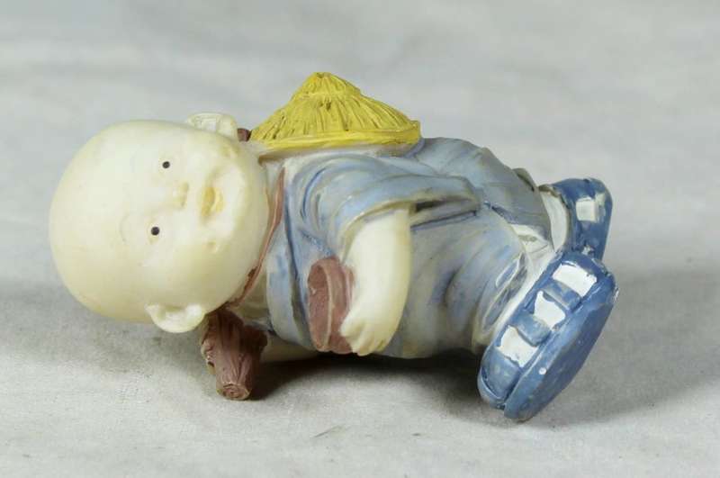 Baby Buddha - Monk Carrying his Bag and Cup