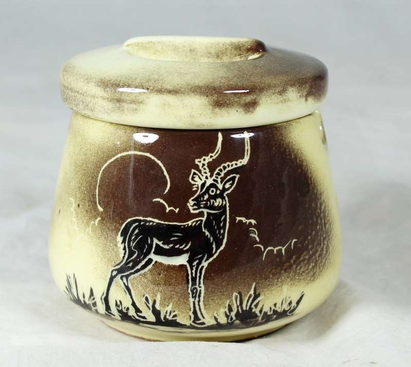 A BEAUTIFUL HAND PAINTED CRESCENT KRUGER PARK SUGAR BOWL - BID NOW!!!!