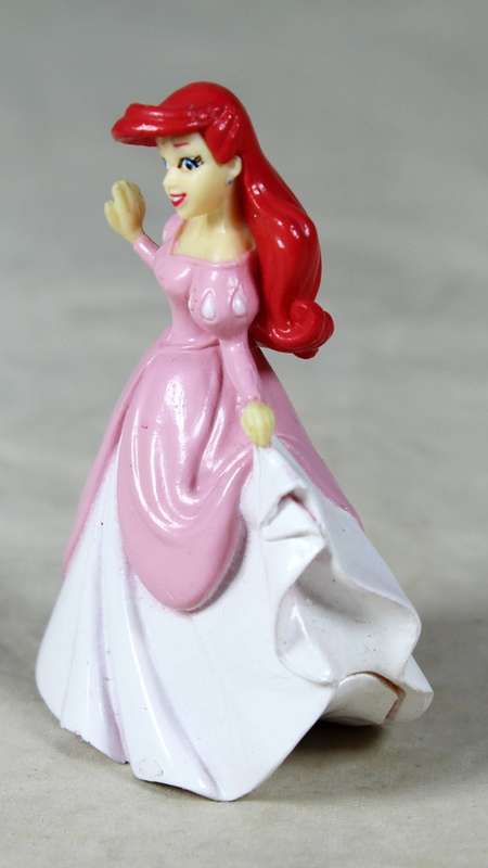 DISNEY`S PRINCESS ARIEL IN PINK FIGURINE - BID NOW!!!!