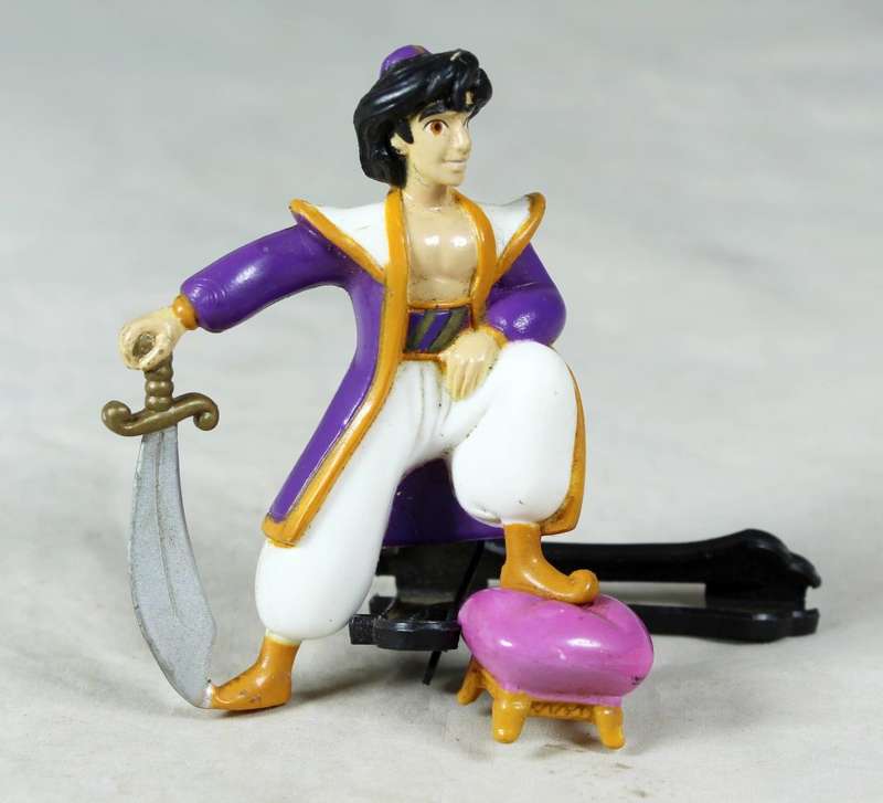 DISNEY`S  FLAMBOYANT ALLADIN`S FIGURE - BID NOW!!!!