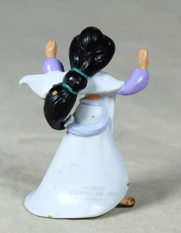 DISNEY`S FEISTY JASMIN FIGURINE DANCING - BID NOW!!!!