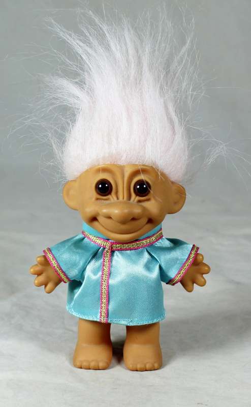A RUSS TROLL DOLL WITH A SPARKLING SHIRT - BID NOW!!!!