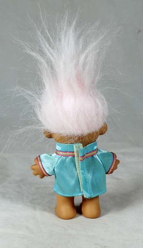 A RUSS TROLL DOLL WITH A SPARKLING SHIRT - BID NOW!!!!