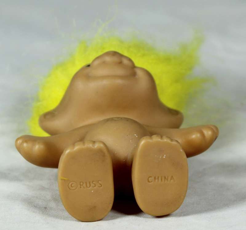 A RUSS TROLL DOLL WITH YELLOW HAIR - BID NOW!!!!