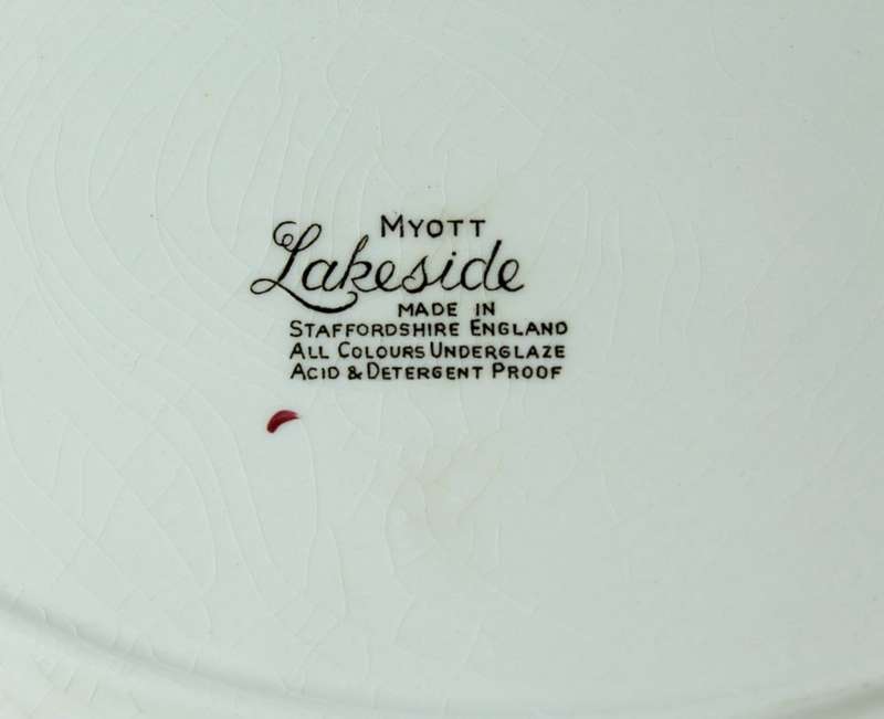 MYCOTT-LAKESIDE - MEDIUM MEAT PLATTER - BID NOW!!!!