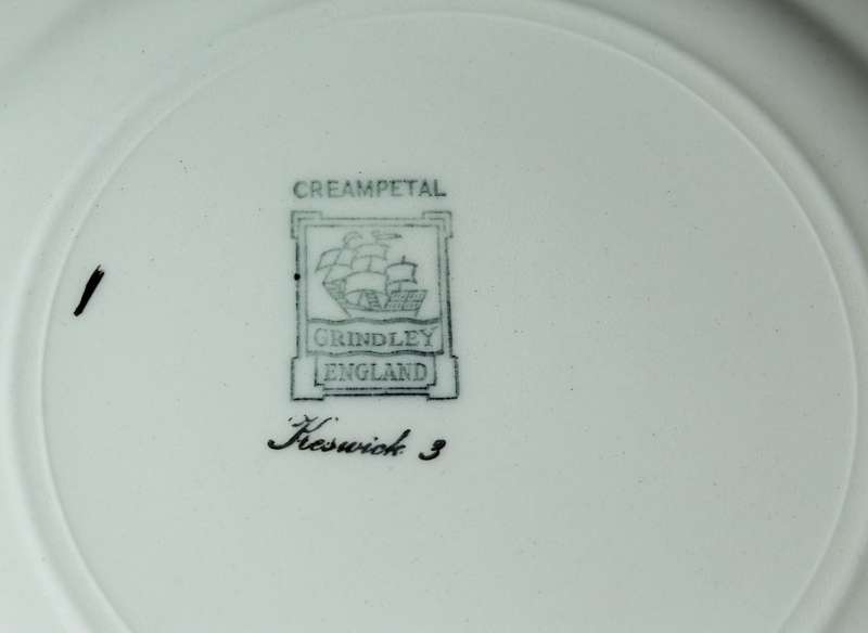 Grindley cream petal tea set