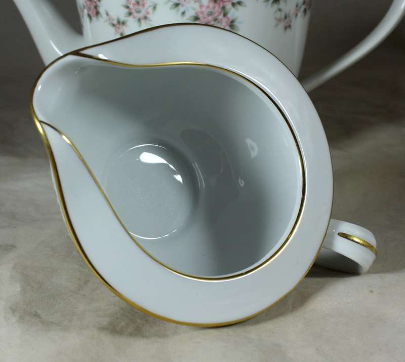 R C Chantely tea set