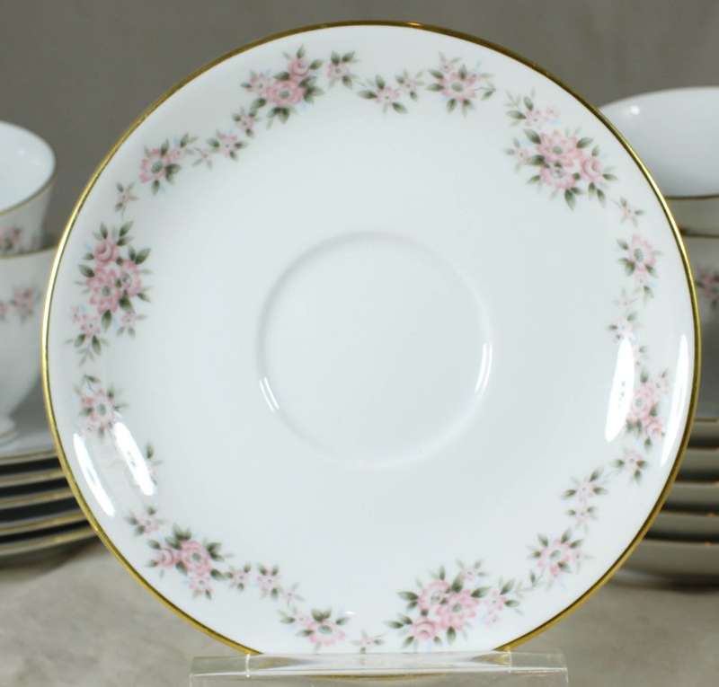 R C Chantely tea set