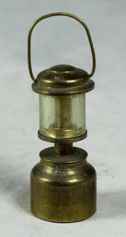 Miniature brass gas lamp