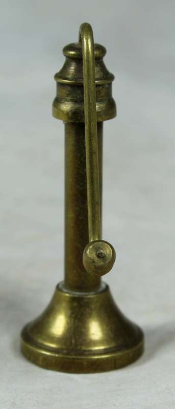 Miniature brass manual water pump