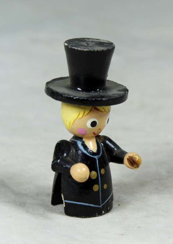 Miniature figure with top hat
