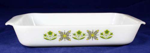 Anchor Hocking - rectangular milk glass dish