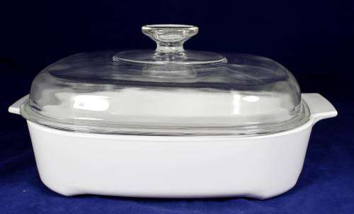 WHITE OVEN DISH WITH LID - BID NOW!!