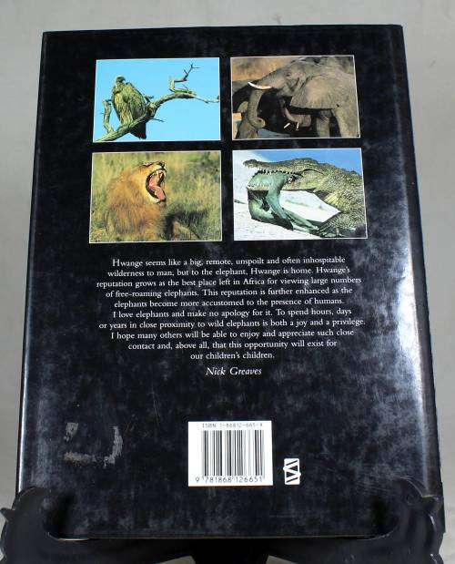 HWANGE RETREAT OF THE ELEPHANTS - ISBN -186812665