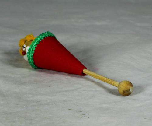 CLOWN IN A MOVING HANDLE