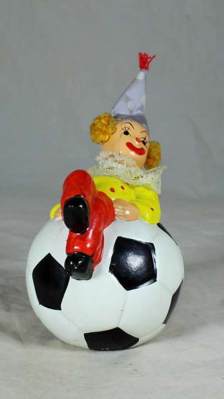 CLOWN SITTING ON A MONEY BOX BALL - BID NOW!!
