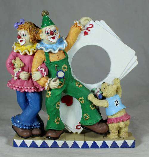 2 CLOWNS ON A STAND WITH A DECK OF CARDS - BID NOW!!