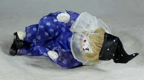 SITTING CLOWN IN A BLUE POLKA DOT OUTFIT - BID NOW!!