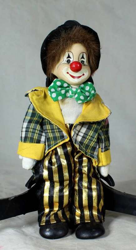 PORCELAIN AND CLOTH CLOWN IN A POLKA DOT TIE - BID NOW!!