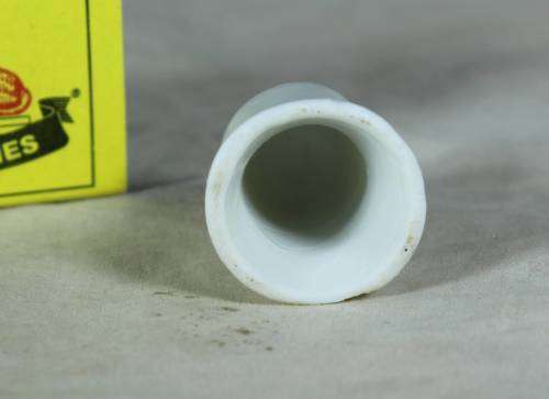PORCELAIN THIMBLE - BIRD ON A BRANCH