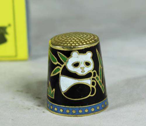 THIMBLE - CLOISSONE (PANDA) - BID NOW!!