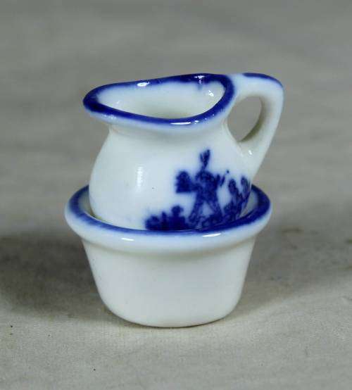 Miniature porcelain blue & white bowl with water jug