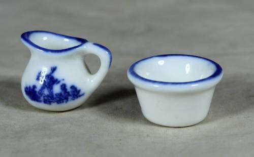 Miniature porcelain blue & white bowl with water jug