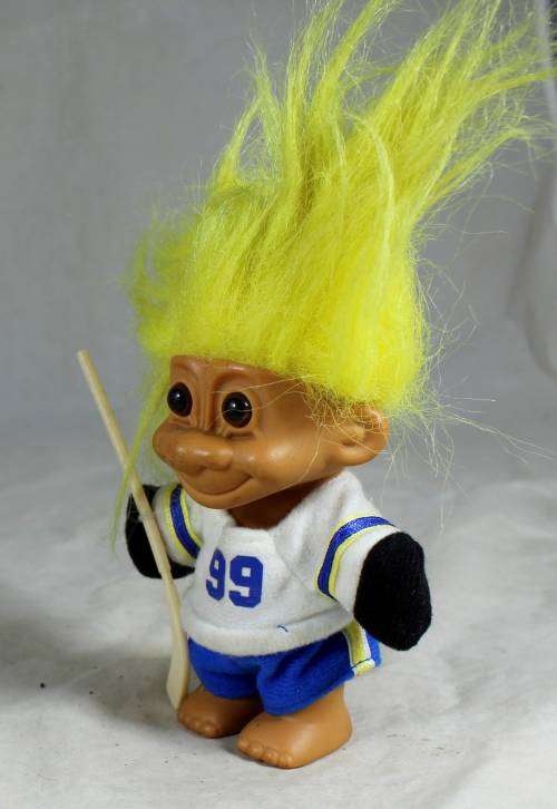 RUSS TROLL PLAYING HOCKEY (ATHELETIC)-BID NOW!!