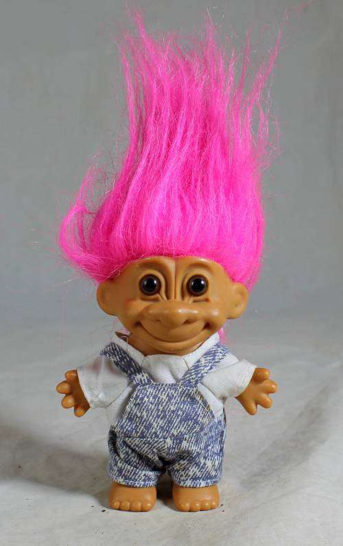 Russ troll dressed in a dungaree