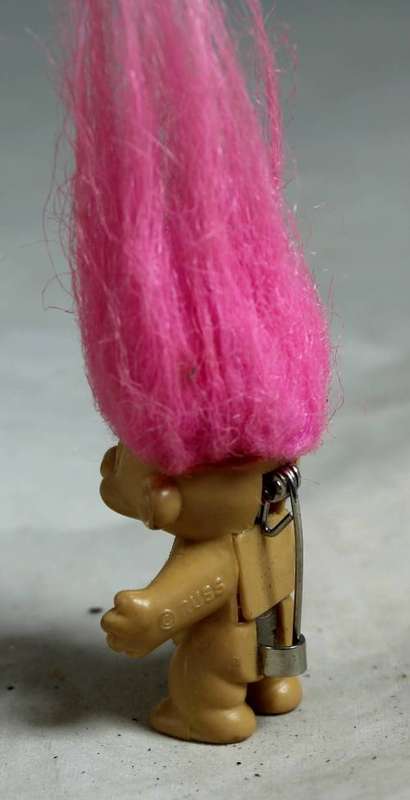 Baby troll brooch with pink hair