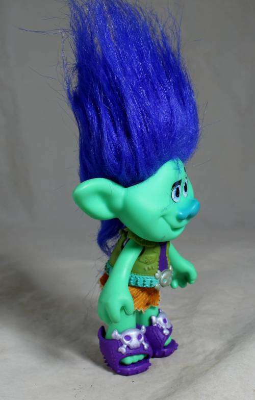 Russ Troll with green and blue hair