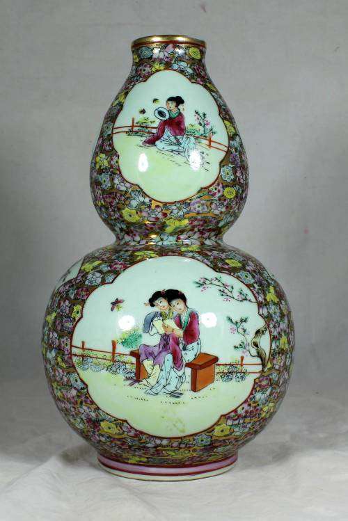 Chinese 'Famille Rose' double gourd vase
