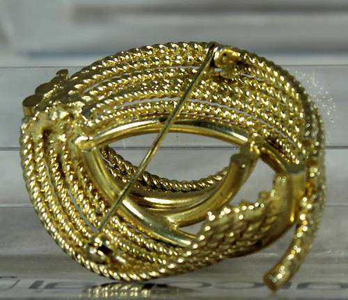 Costume jewelry - golden brooch