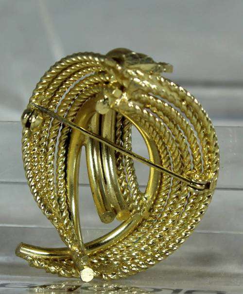 Costume jewelry - golden brooch